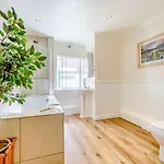 Eden House 펜션