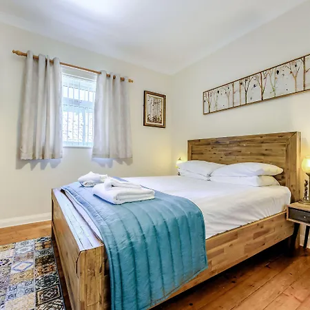 بيت للعطل Eden House