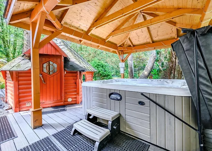 Eden House Holiday home *